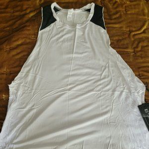 Body Language Open Side Tank